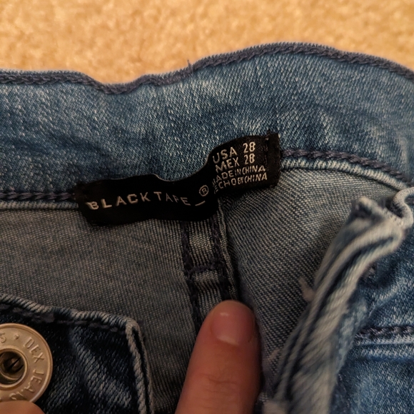 Black tape jeans size 28 - Picture 2 of 5